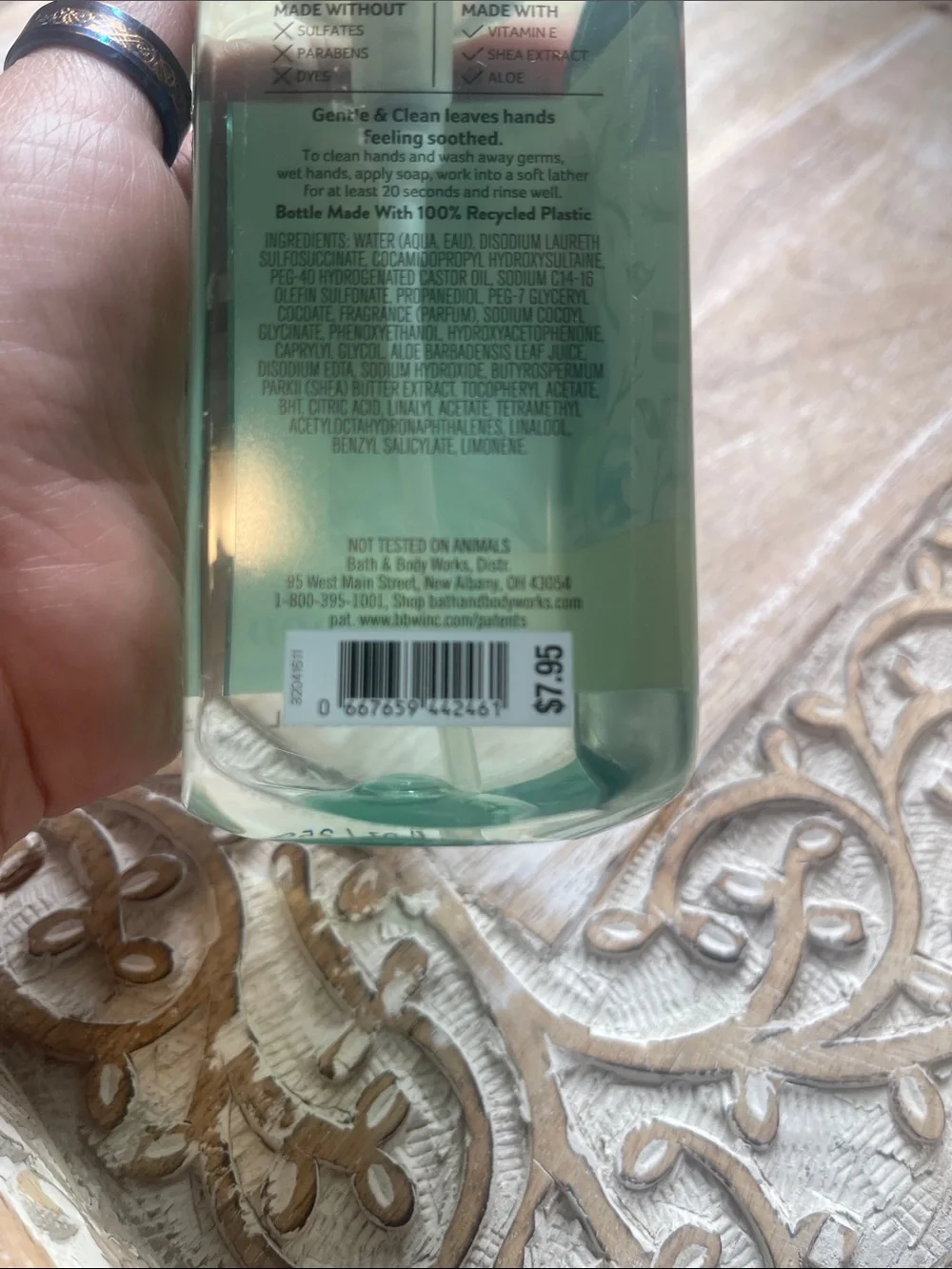 Bath & Body Works Sea Salt & Beachwood Foaming Hand Soap — Seafoam Green & White